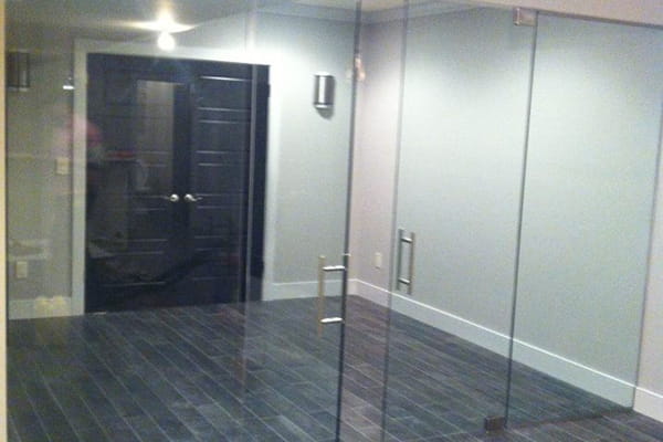Professional office glass partitions for productive environments